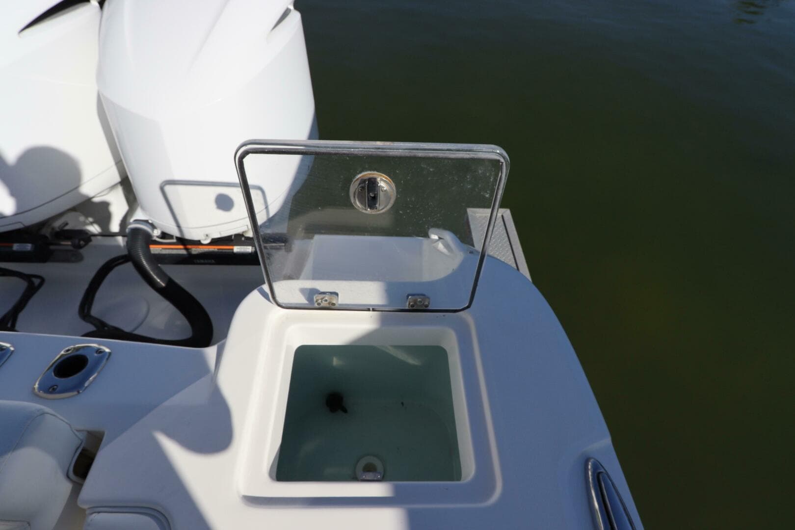 2021 Edgewater 262 CX Crossover — photo 10