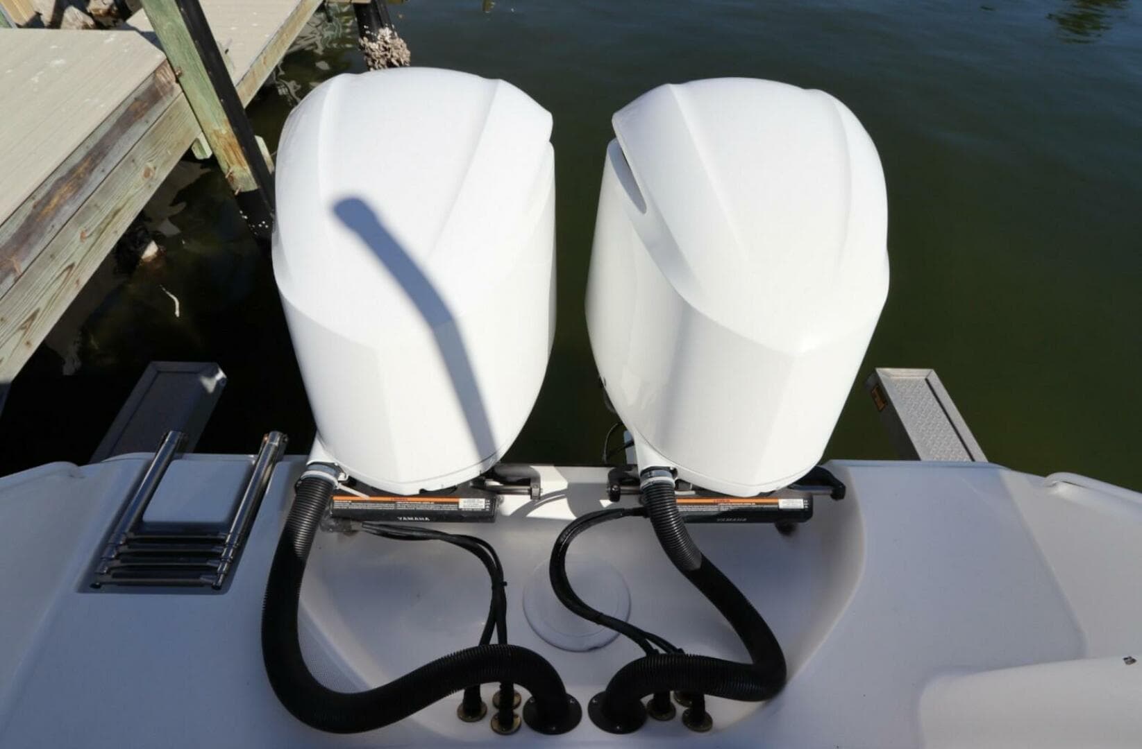 2021 Edgewater 262 CX Crossover — photo 5