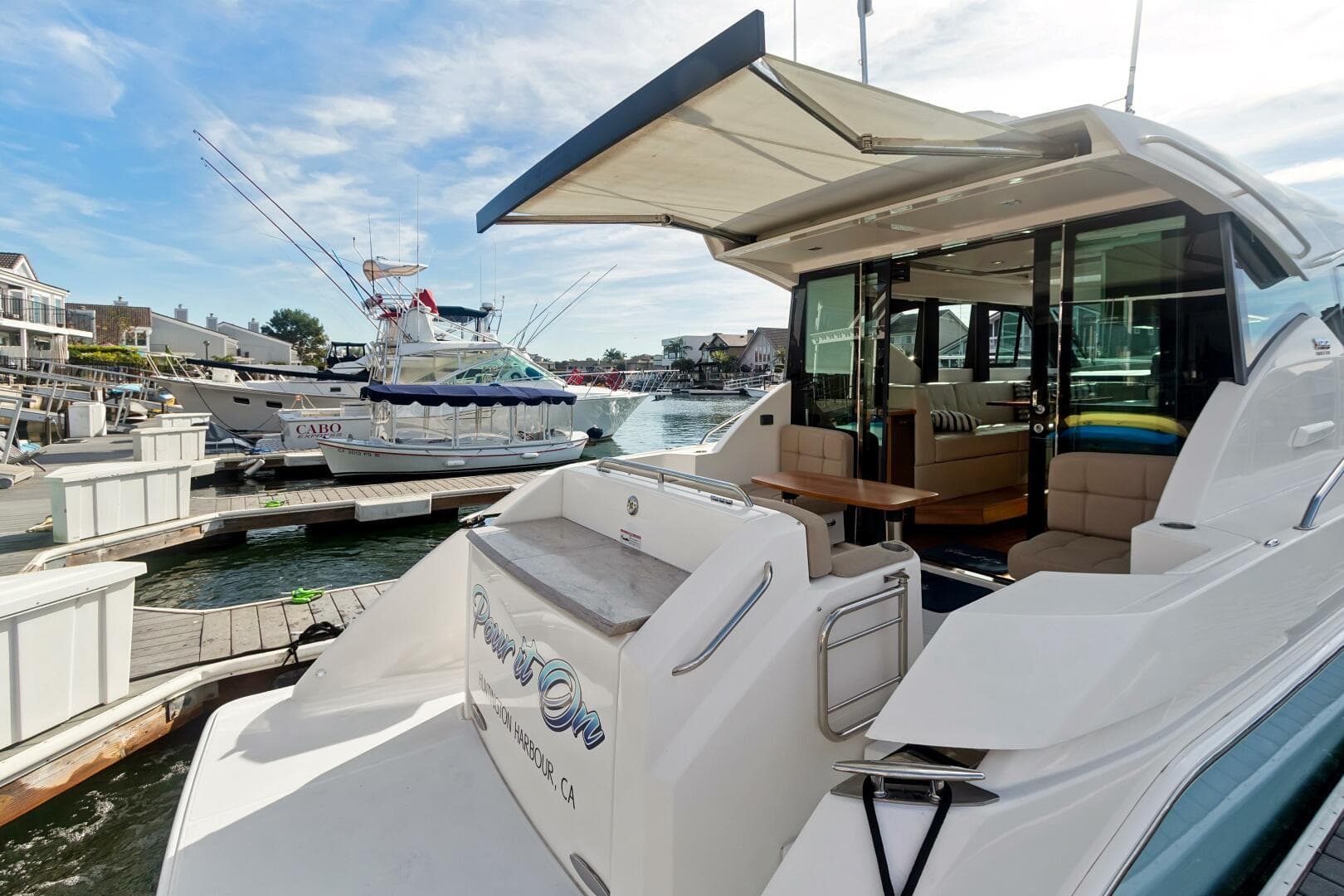 2017 Tiara Yachts 39 Coupe — photo 24