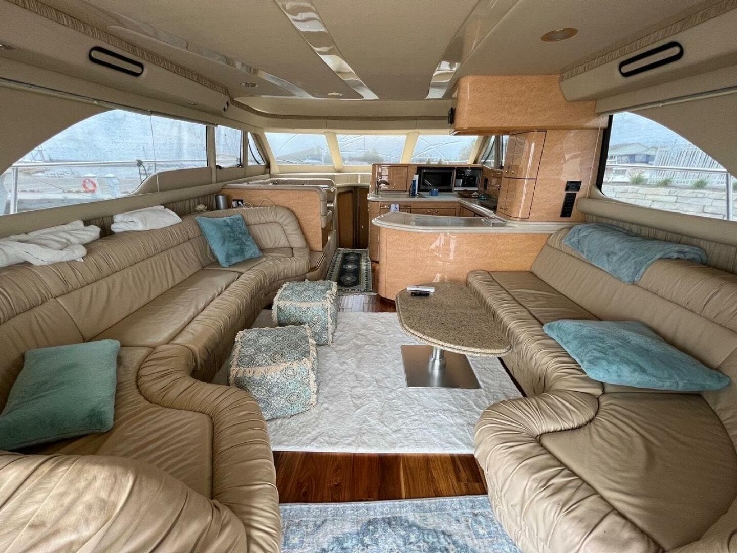 1999 Sea Ray 560 Sedan Bridge — photo 11