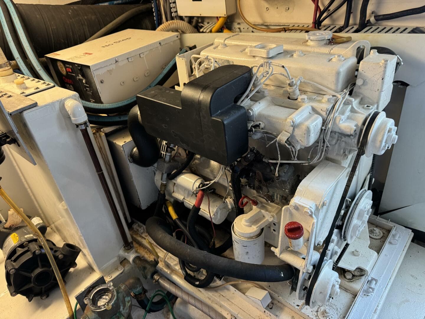 1995 Viking 58 Convertible — photo 71