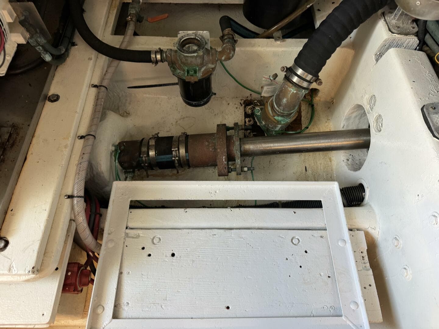 1995 Viking 58 Convertible — photo 72