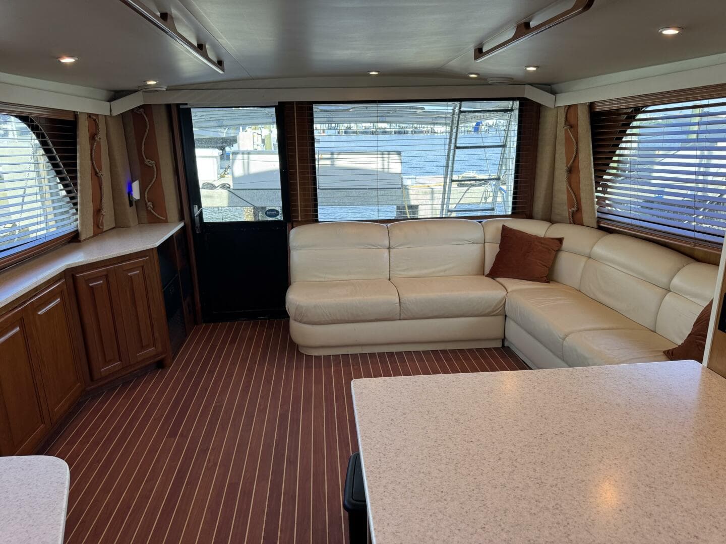 1995 Viking 58 Convertible — photo 19