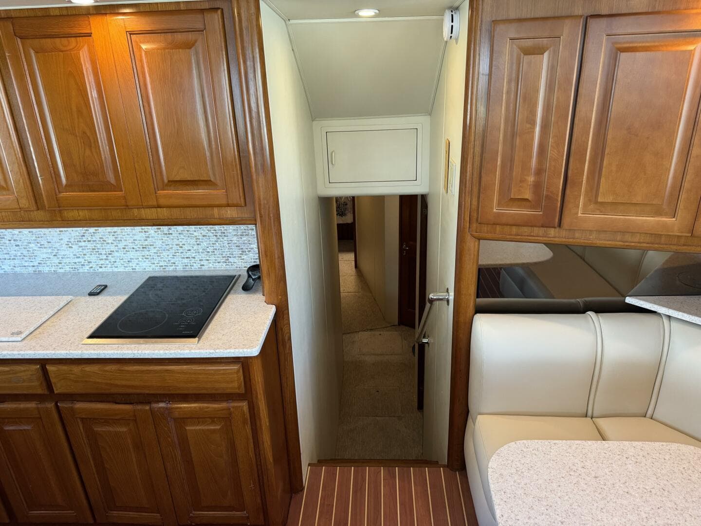 1995 Viking 58 Convertible — photo 24