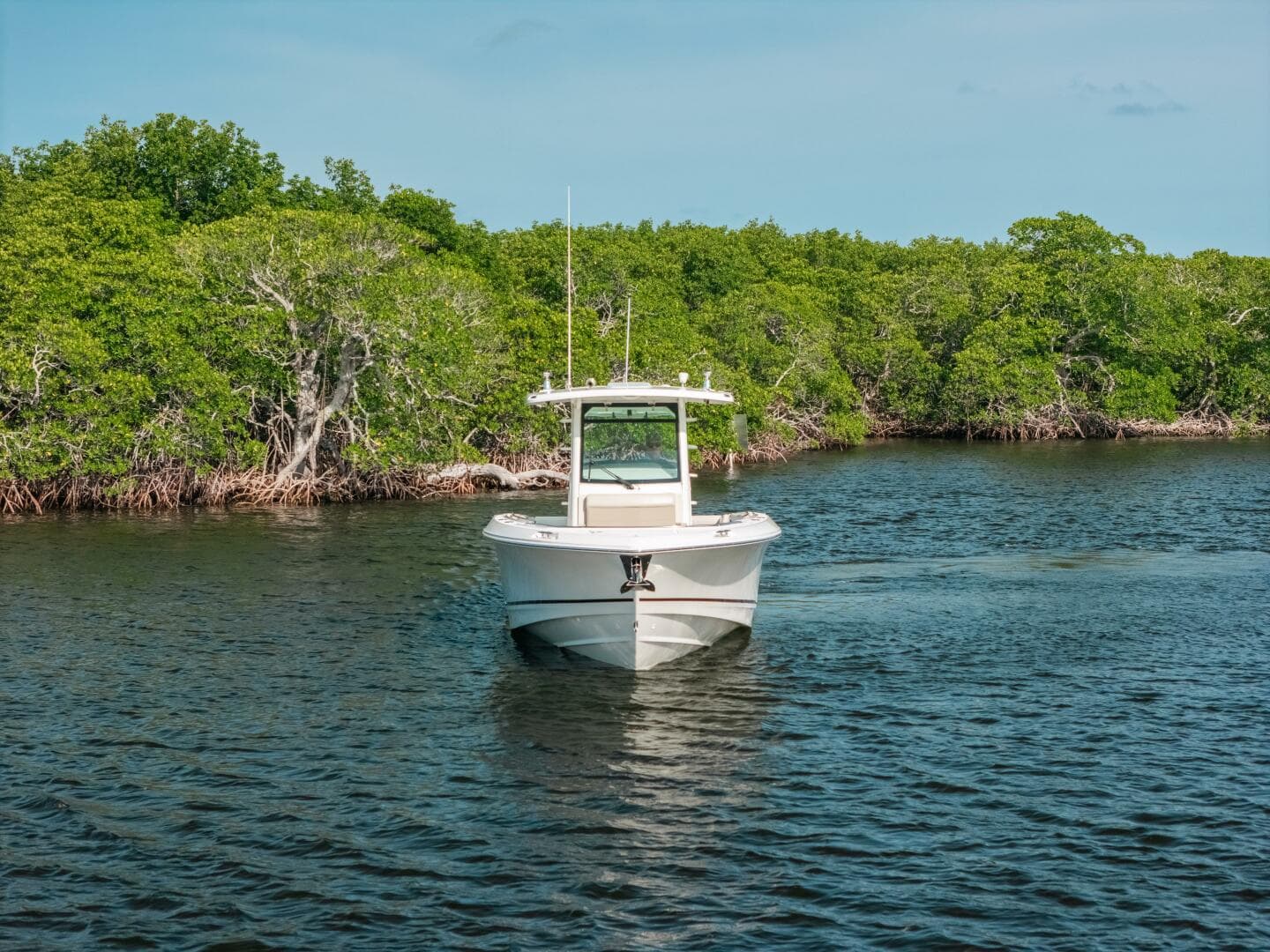 2019 Center Console 330 Outrage — photo 2