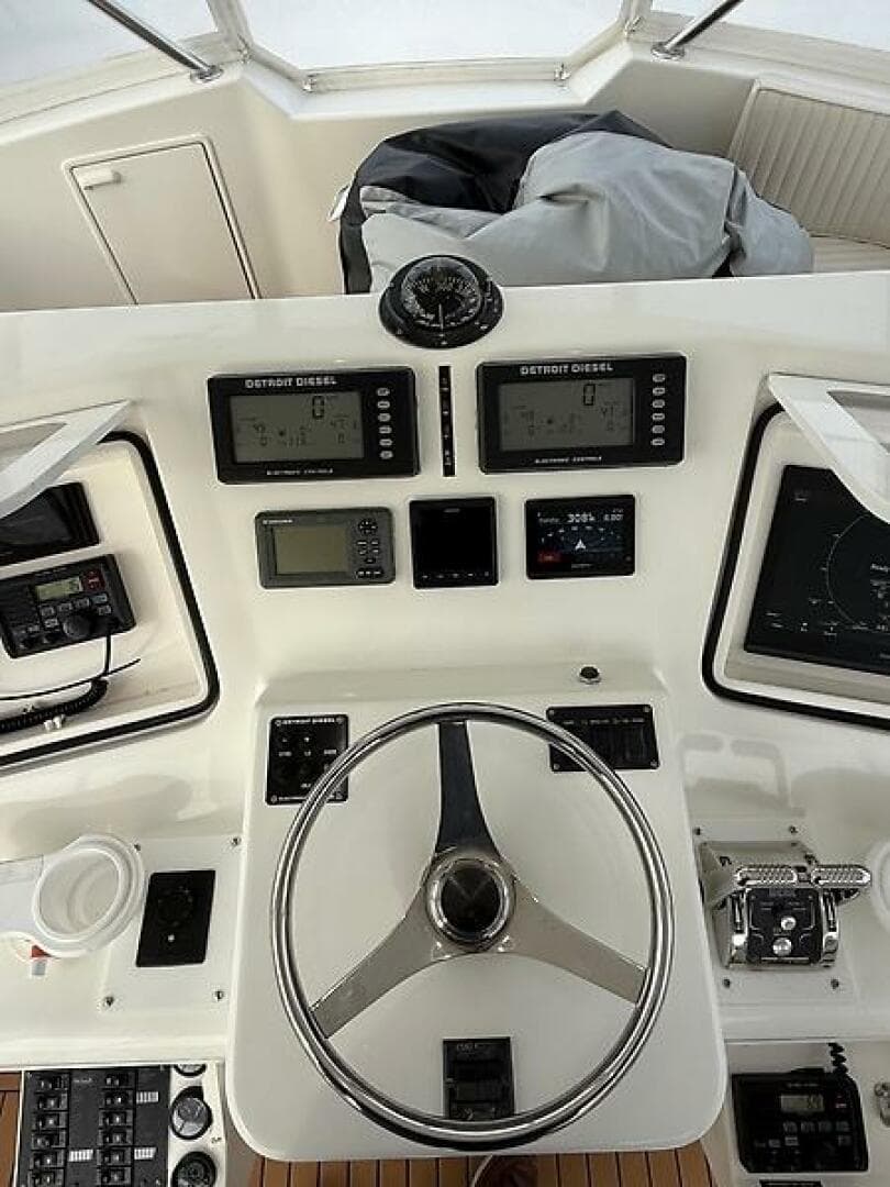 2005 Ocean Yachts 46 Super Sport — photo 14