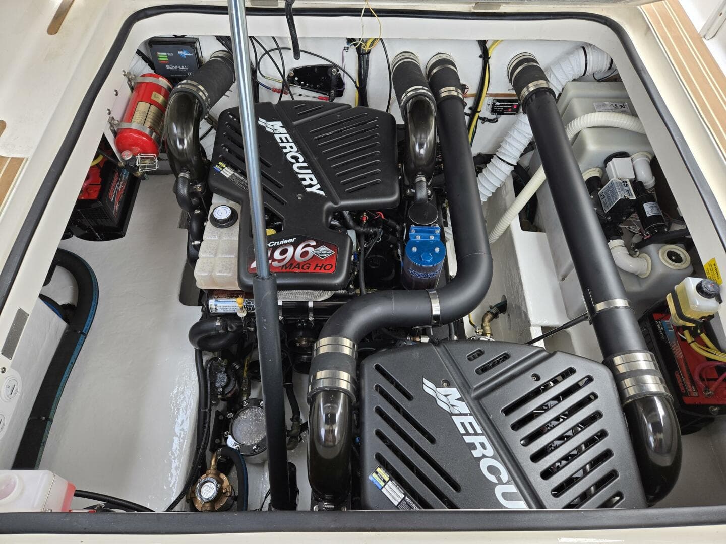 2007 Fountain 38 Express Cruiser — photo 22