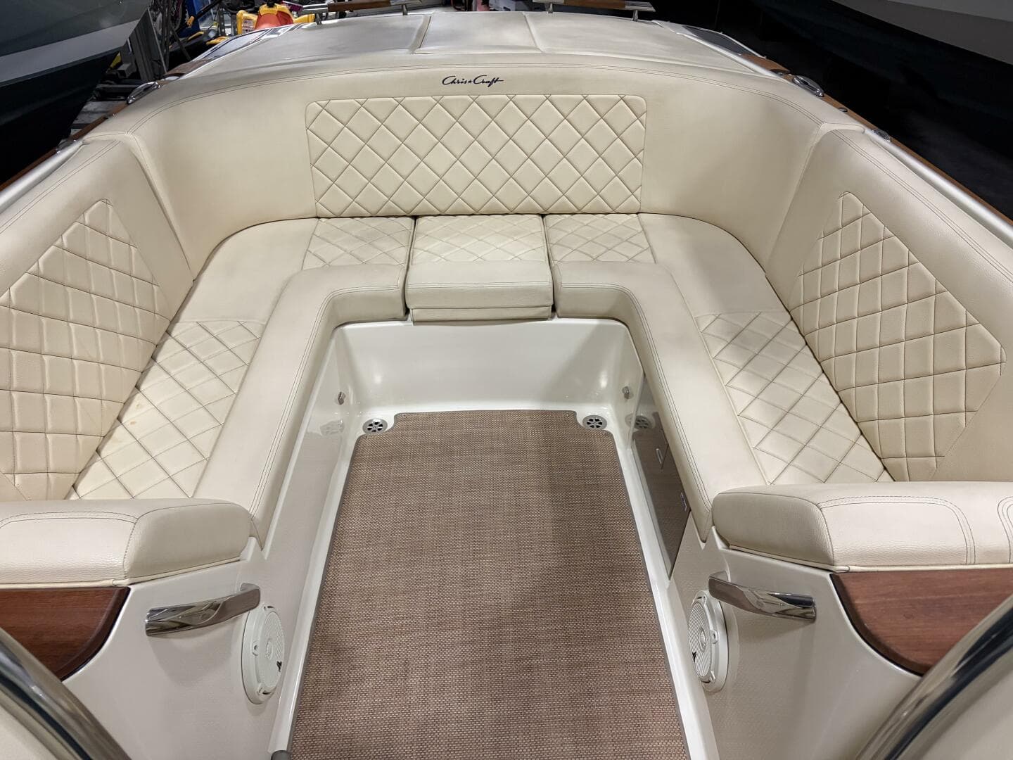 2020 Chris-Craft — photo 28