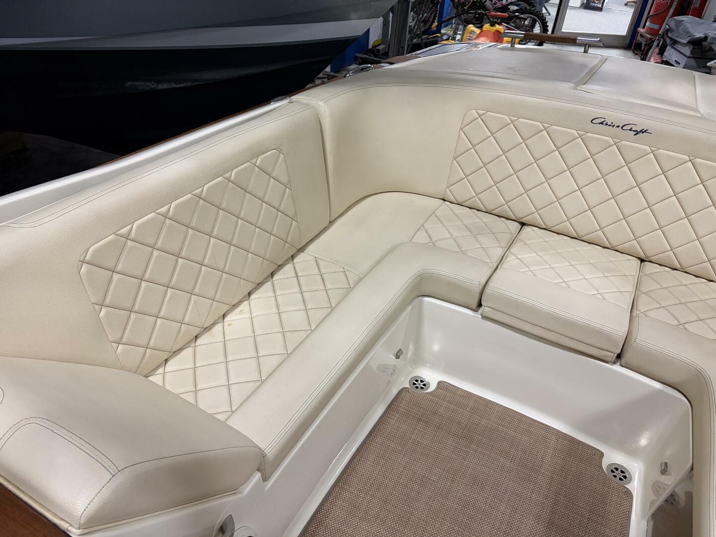 2020 Chris-Craft — photo 29