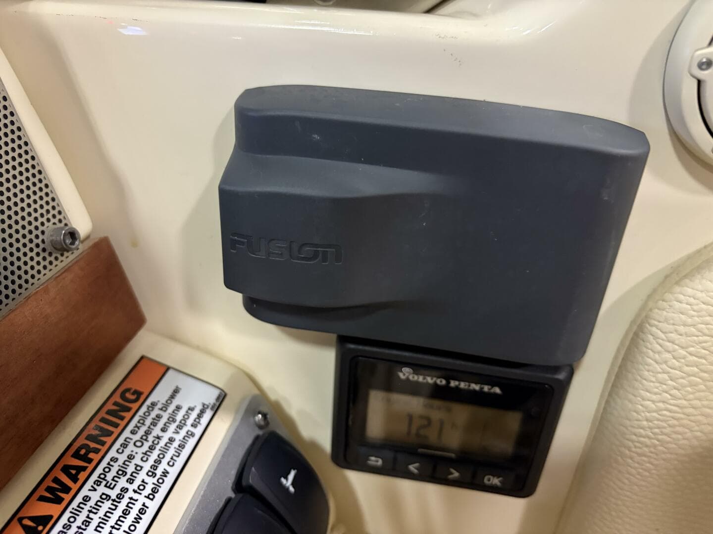 2020 Chris-Craft — photo 13