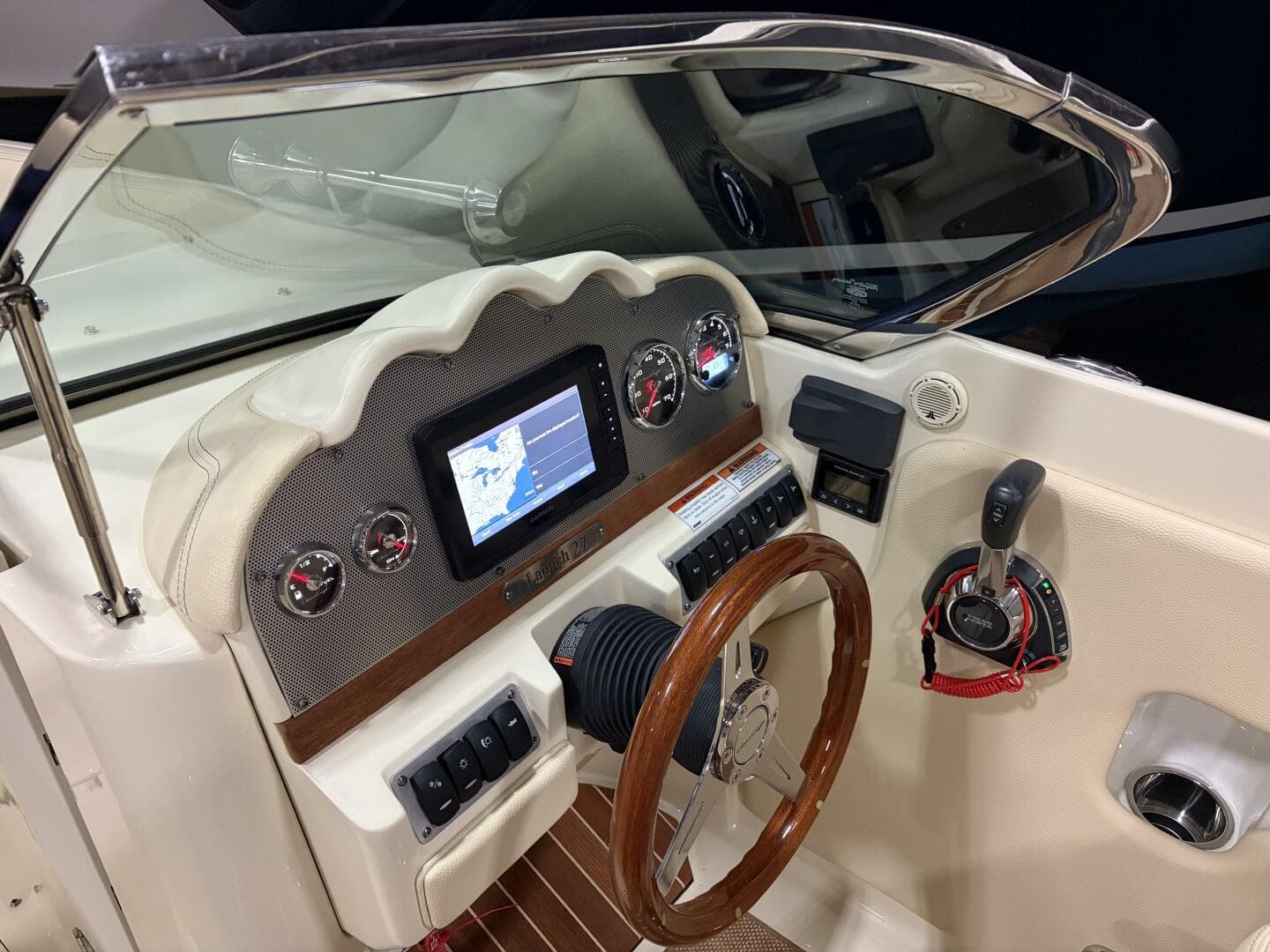 2020 Chris-Craft — photo 9