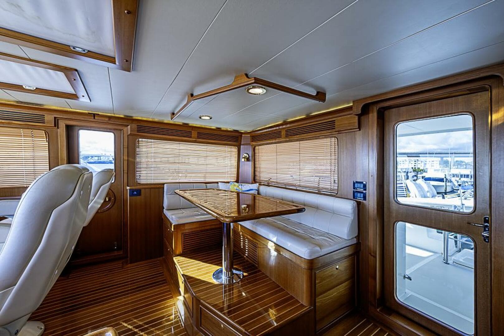 2014 Marlow Explorer 66E — photo 24