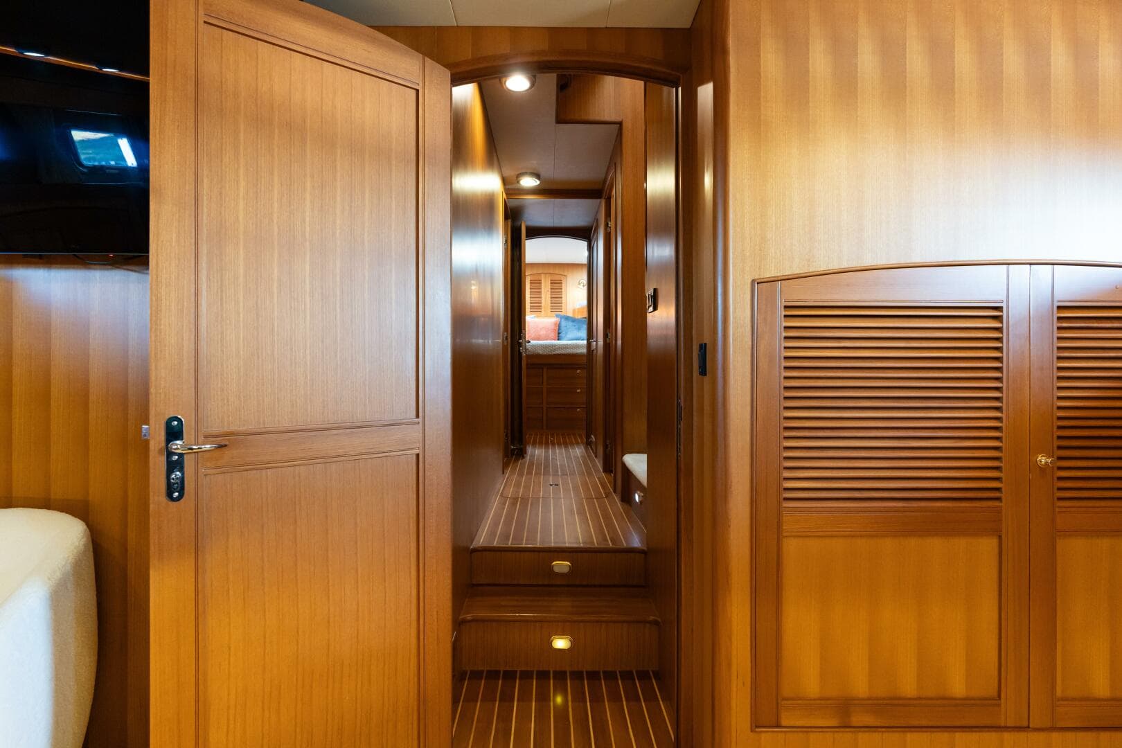 2007 Marlow 72 E-Cb — photo 65