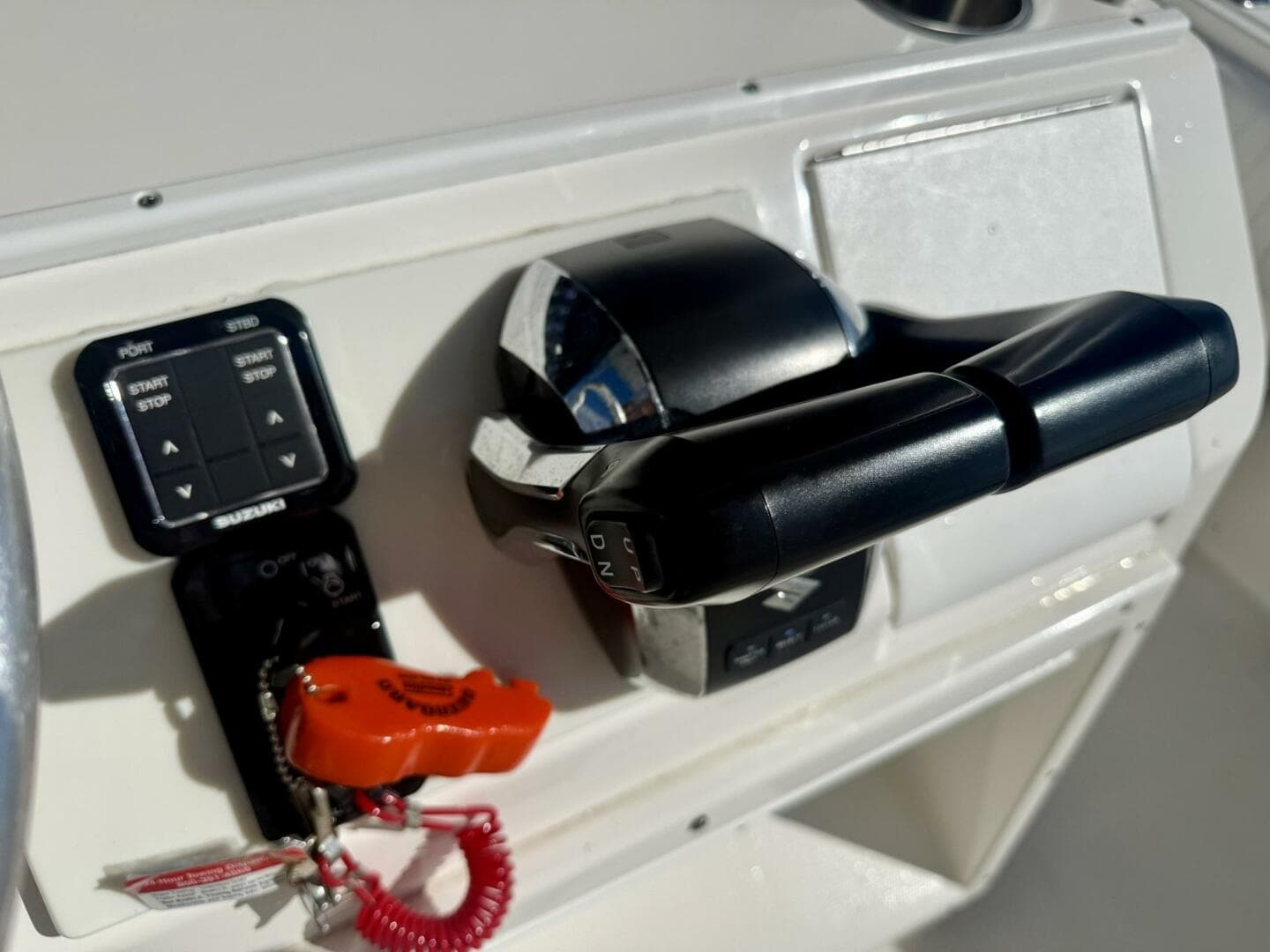 2006 Regulator 29 FS — photo 18