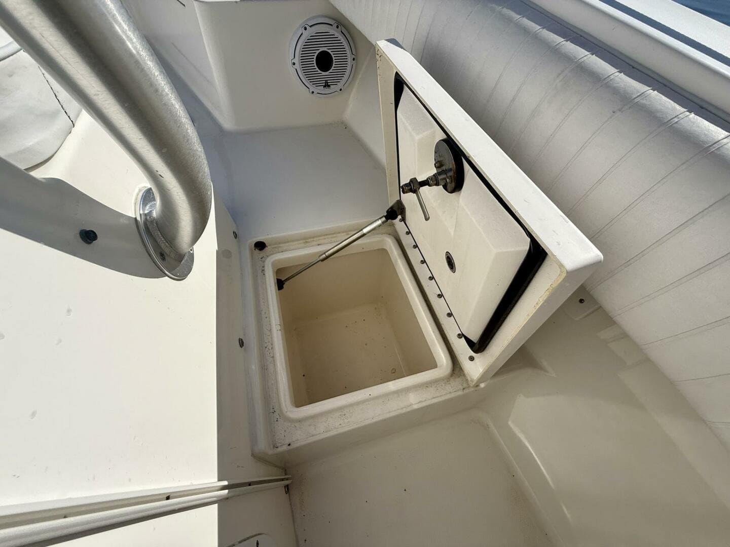 2006 Regulator 29 FS — photo 33