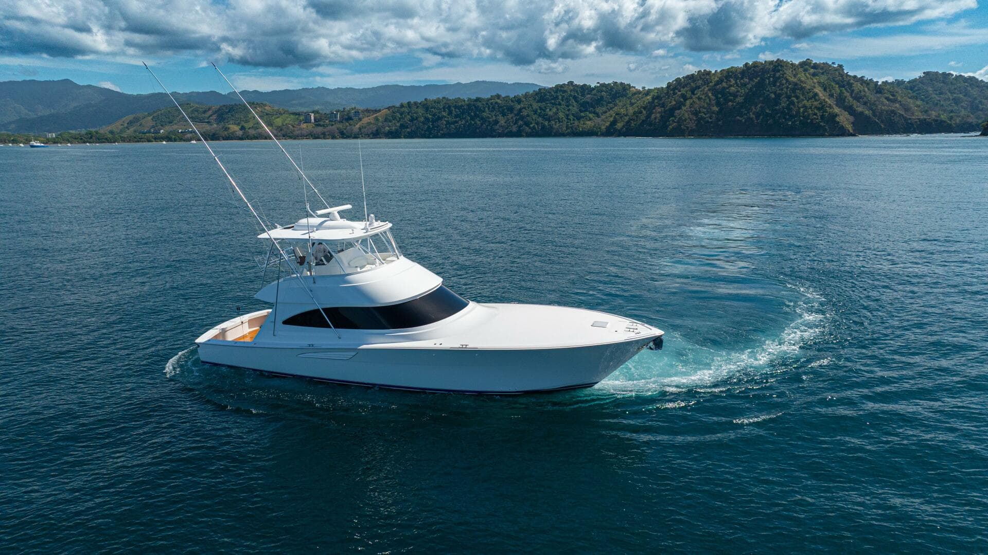 2025 Viking 58 Convertible — photo 62