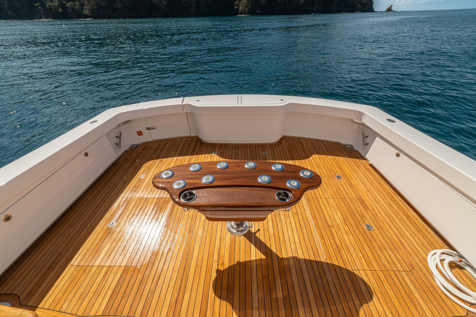 2025 Viking 58 Convertible — photo 34