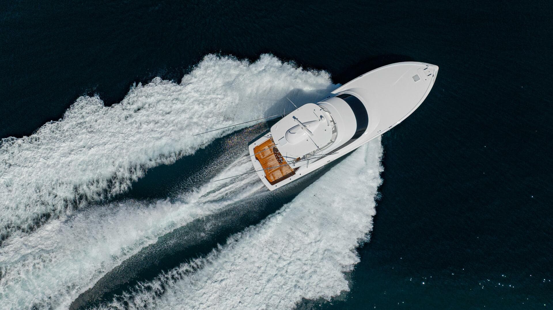 2025 Viking 58 Convertible — photo 60