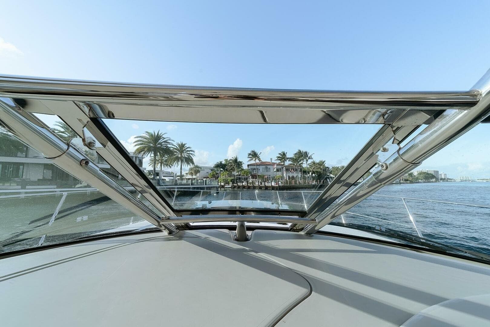 2008 Sea Ray 44 Sundancer — photo 13