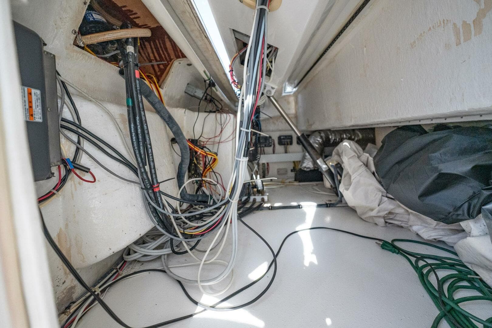 2007 Egg Harbor 43 Sport Fisherman — photo 62