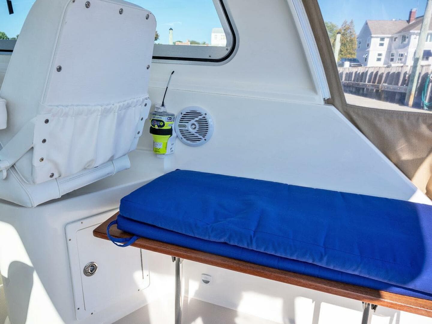 2005 Back Cove 29 Hard Top — photo 18