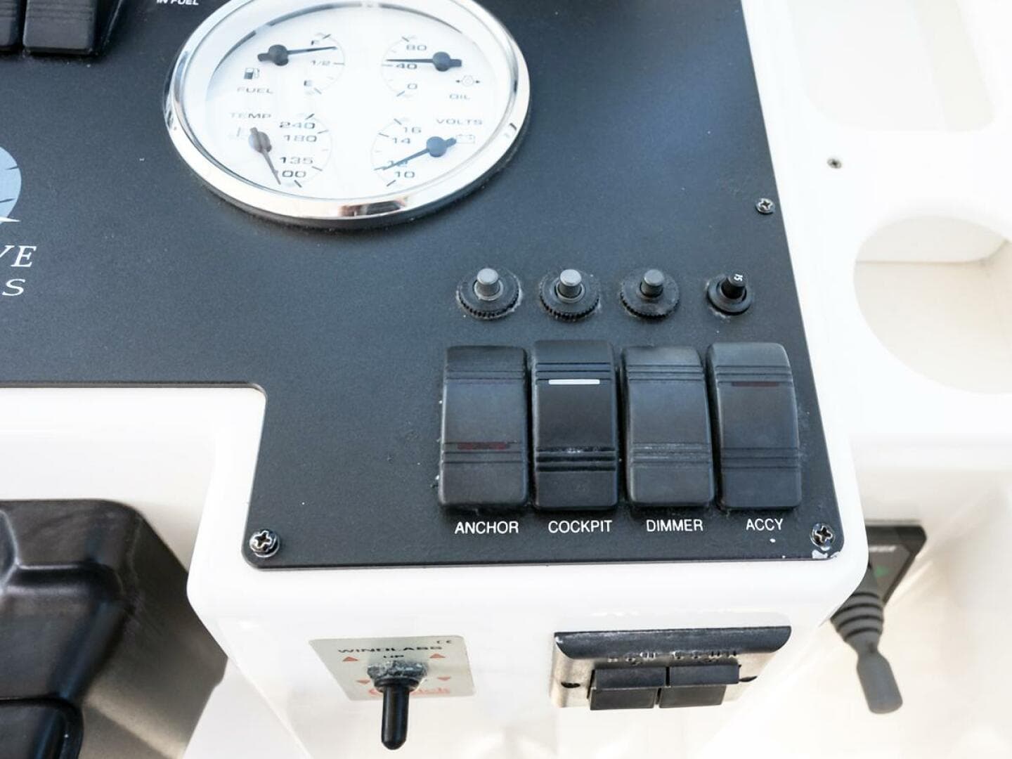 2005 Back Cove 29 Hard Top — photo 23