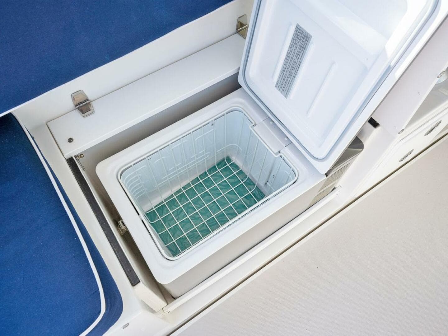 2005 Back Cove 29 Hard Top — photo 17