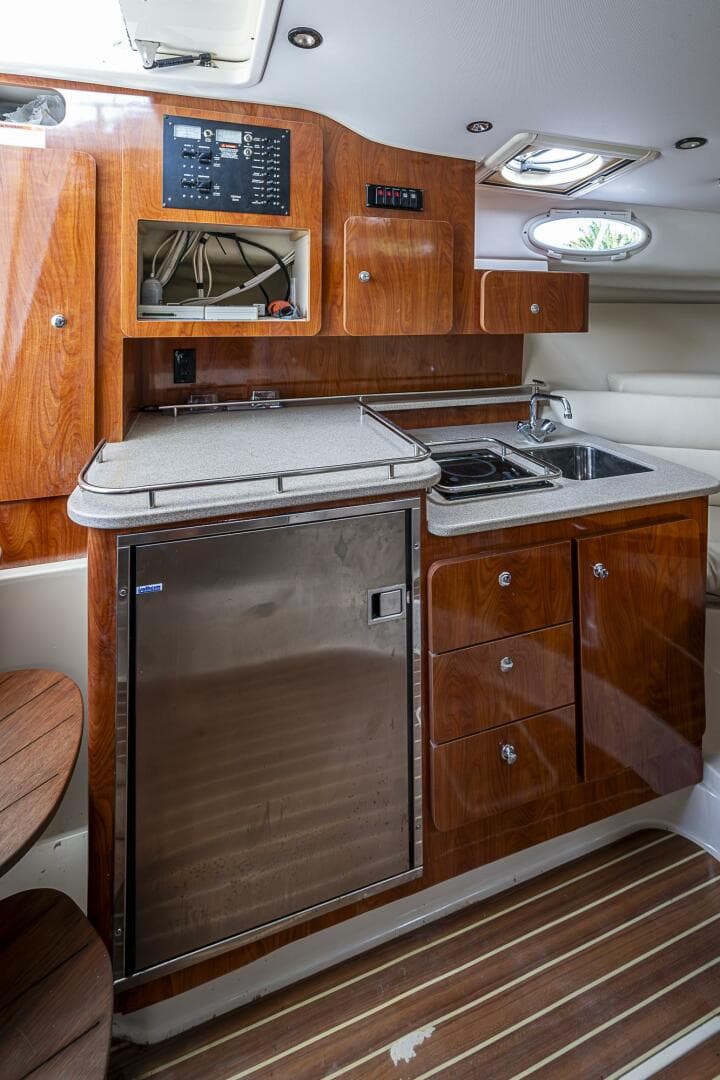 2013 Wellcraft 340 Coastal — photo 12