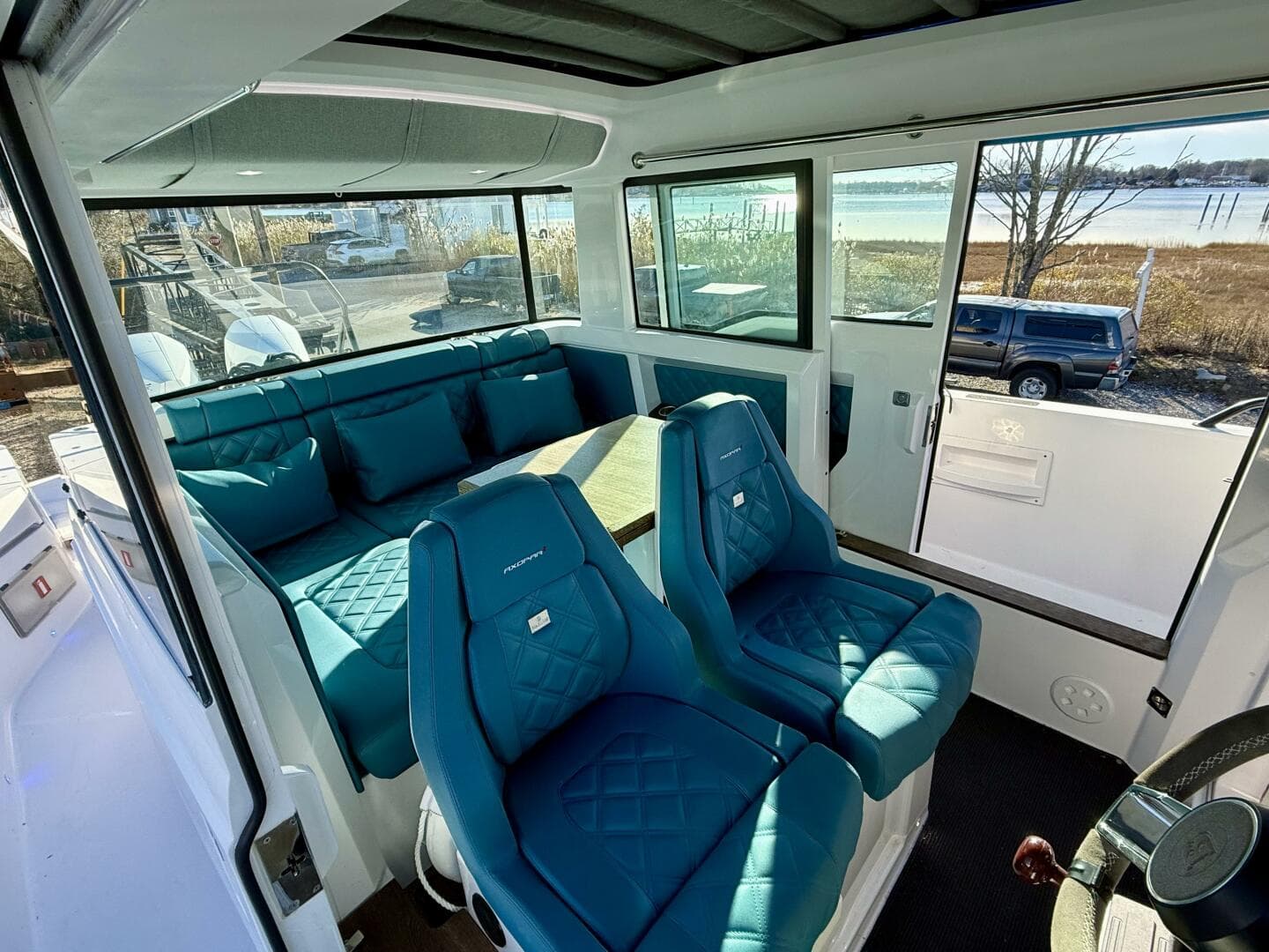 2021 Axopar — photo 14