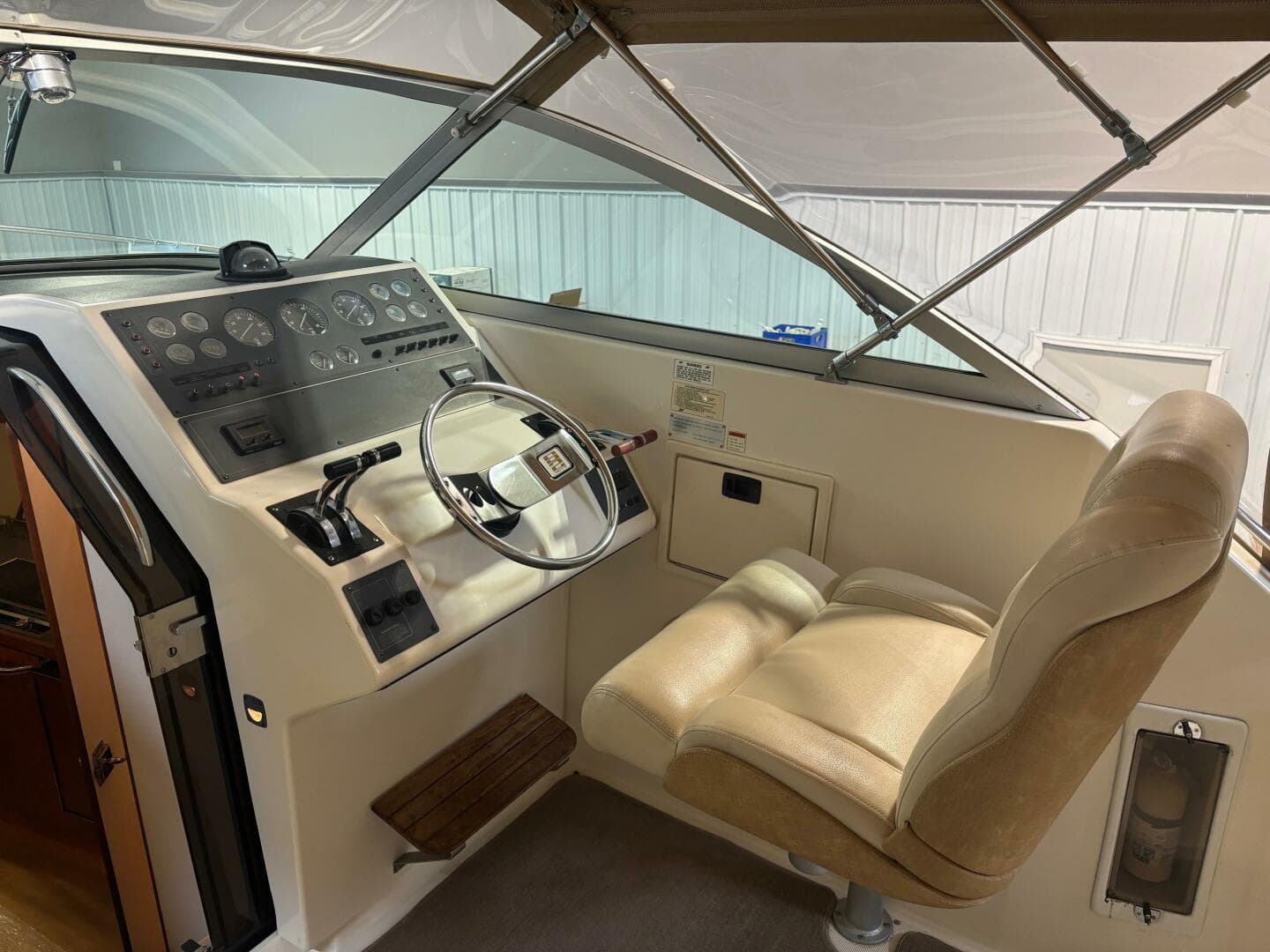 1988 Tiara Sport 310 Sc — photo 7