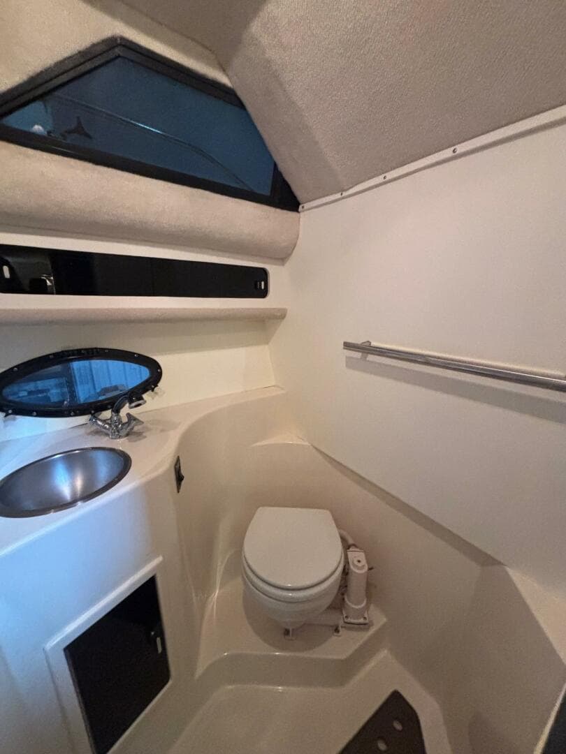 1988 Tiara Sport 310 Sc — photo 17