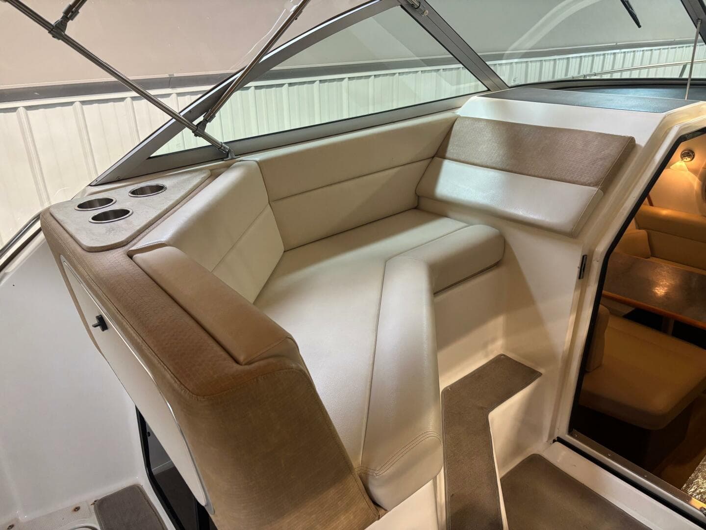 1988 Tiara Sport 310 Sc — photo 6