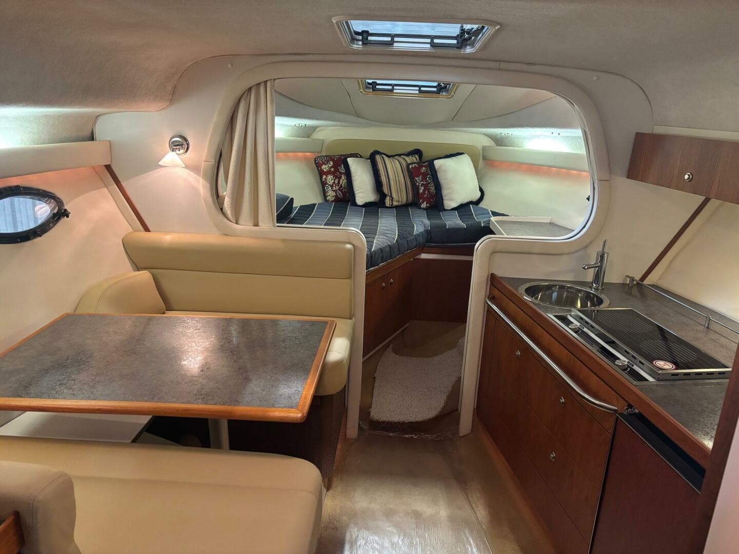 1988 Tiara Sport 310 Sc — photo 10