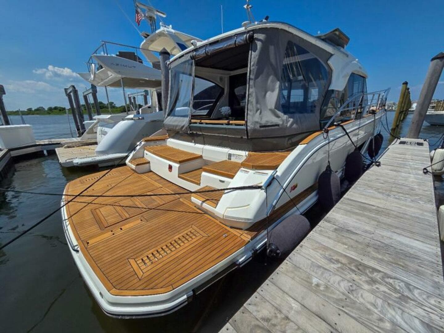 2026 Marex 440 Gourmet Cruiser — photo 11