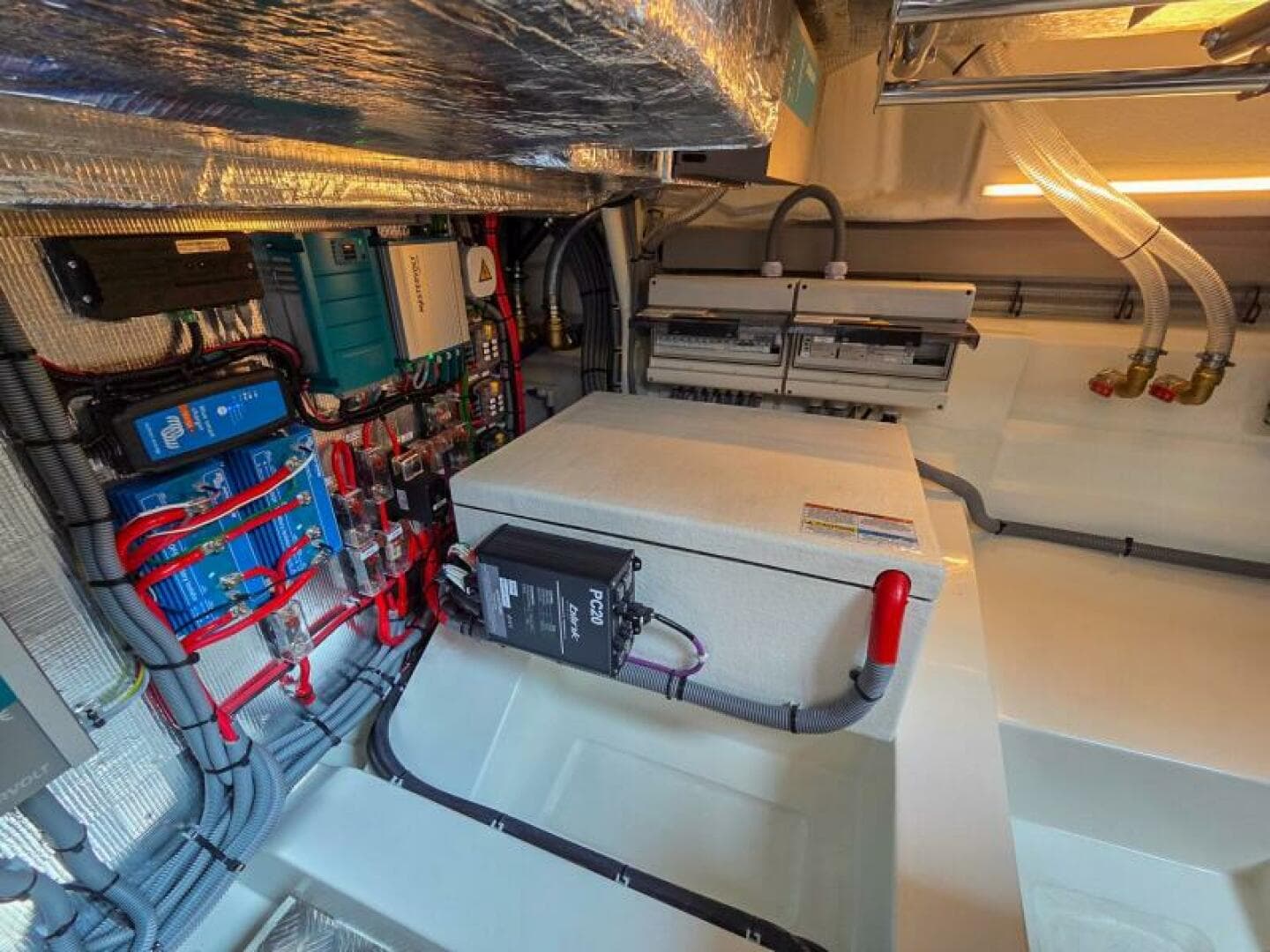 2026 Marex 440 Gourmet Cruiser — photo 88