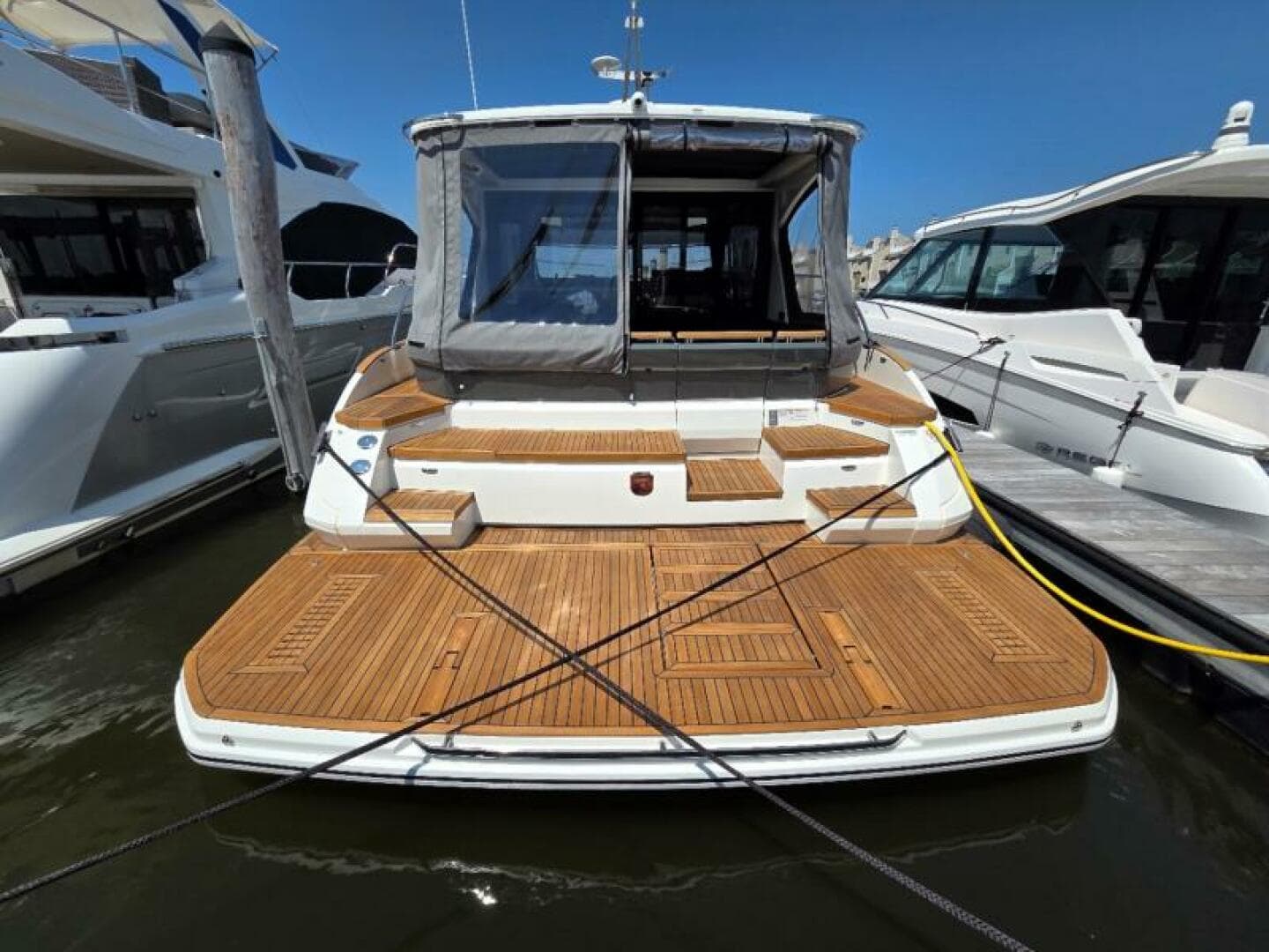 2026 Marex 440 Gourmet Cruiser — photo 12