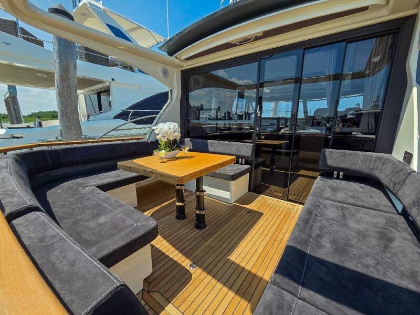 2026 Marex 440 Gourmet Cruiser — photo 21