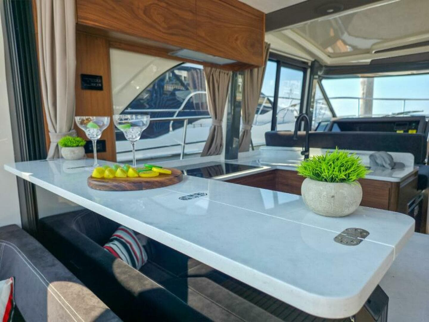 2026 Marex 440 Gourmet Cruiser — photo 45