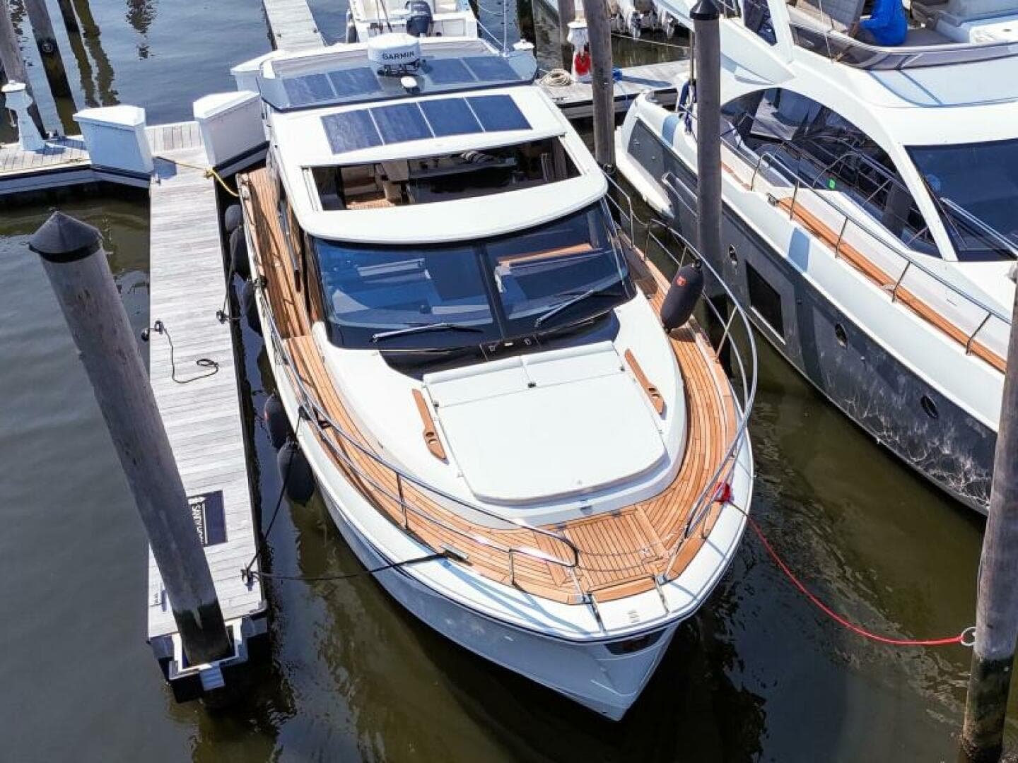 2026 Marex 440 Gourmet Cruiser — photo 4