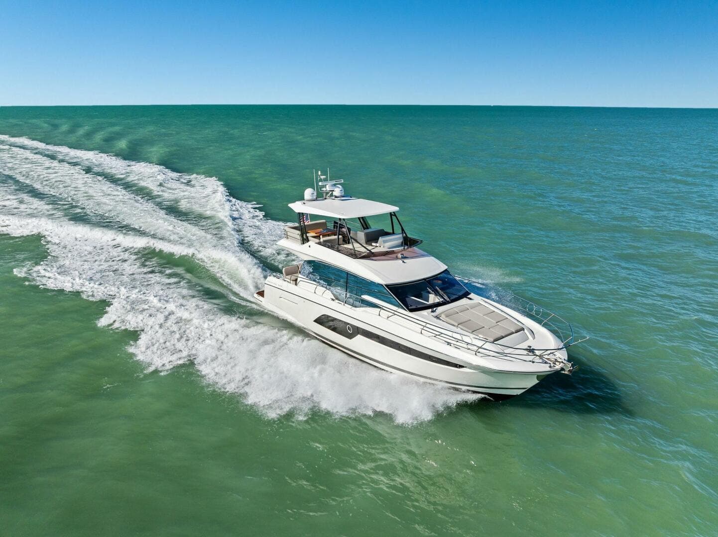 2022 Prestige 520 Flybridge — photo 91