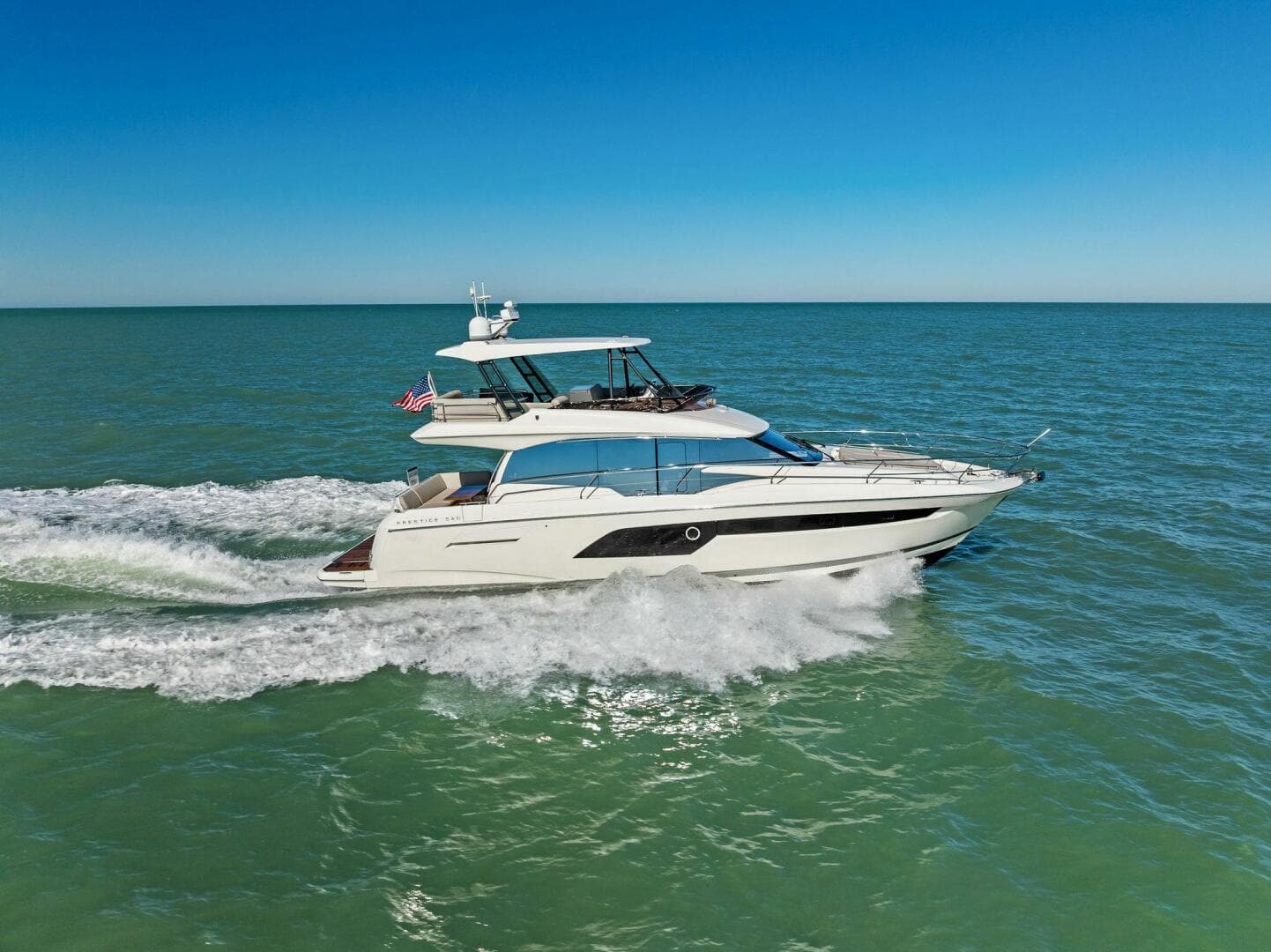 2022 Prestige 520 Flybridge — photo 92
