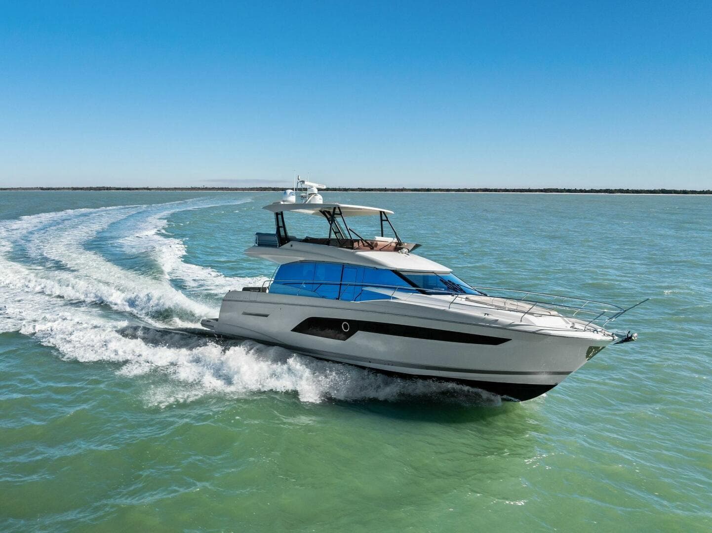 2022 Prestige 520 Flybridge — photo 82