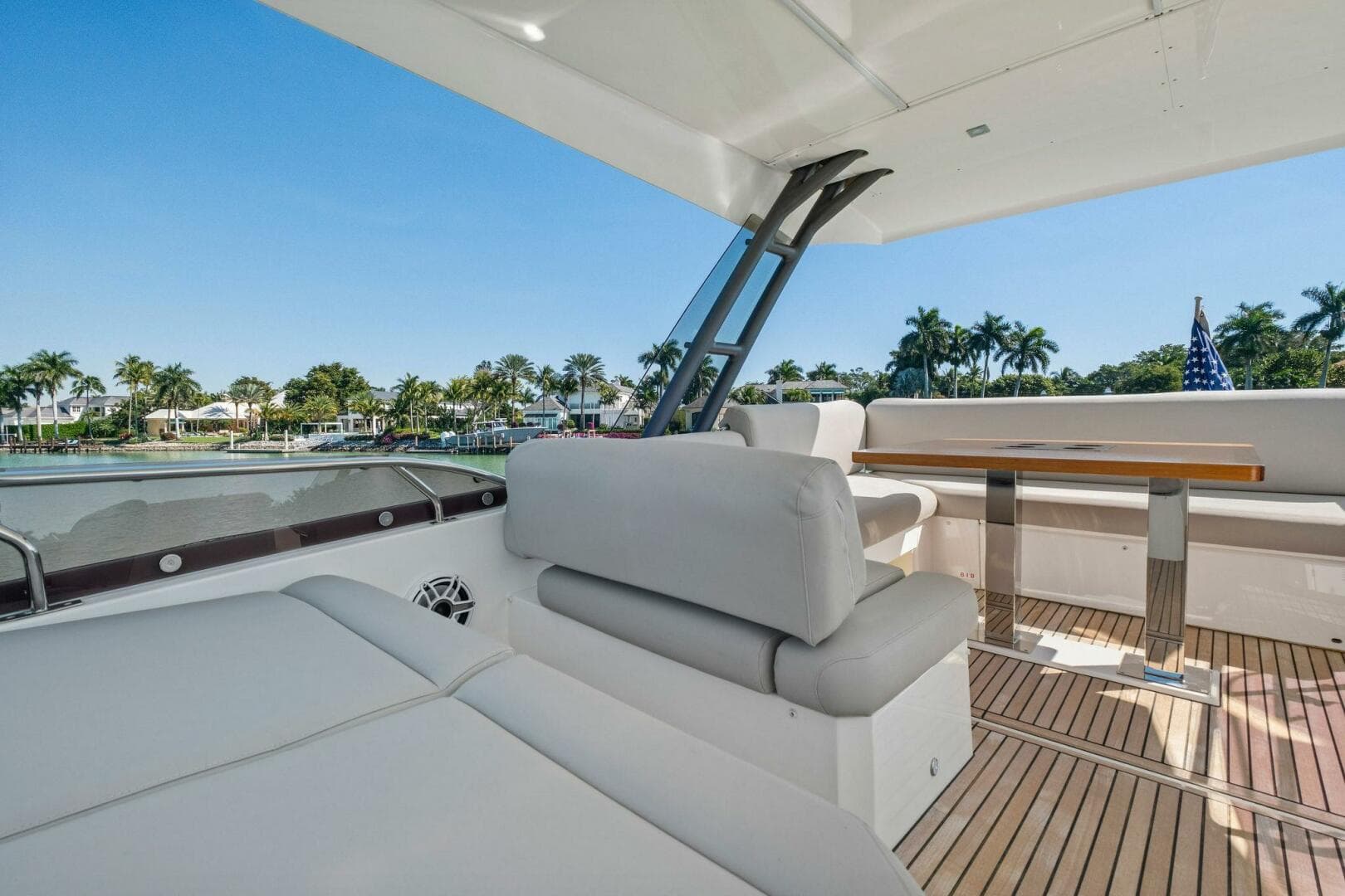 2022 Prestige 520 Flybridge — photo 70