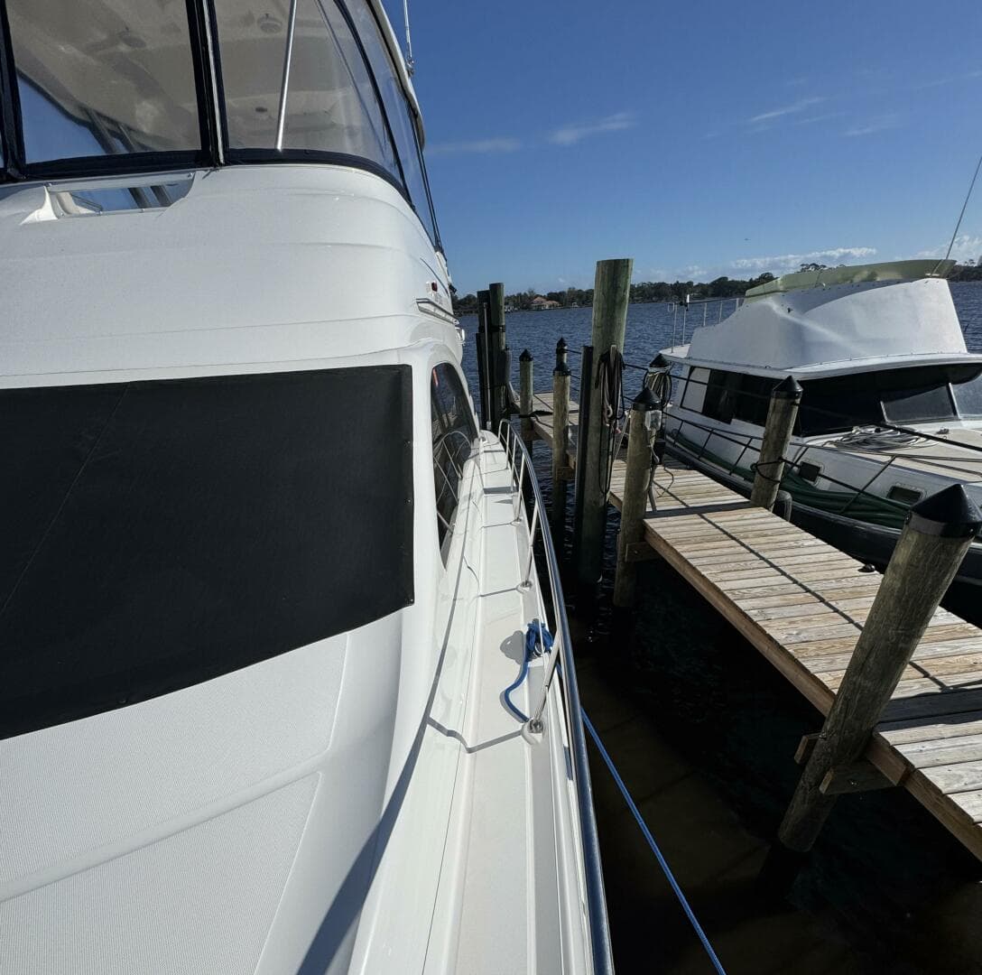 2007 Sea Ray 58 Sedan Bridge — photo 9