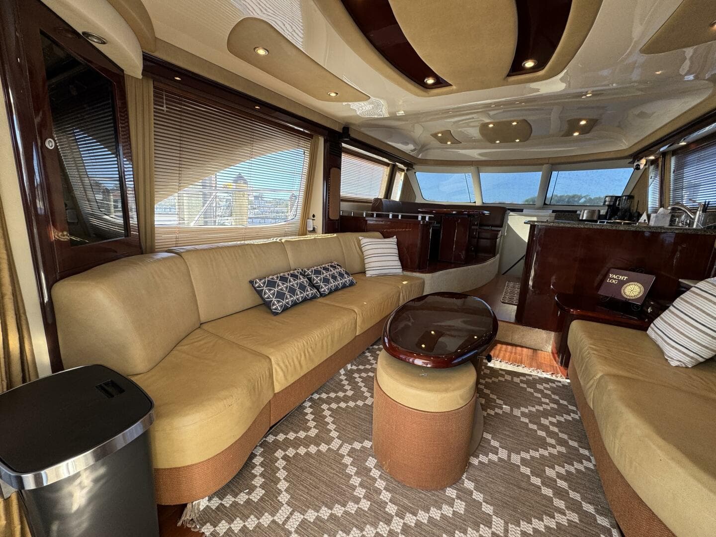 2007 Sea Ray 58 Sedan Bridge — photo 25