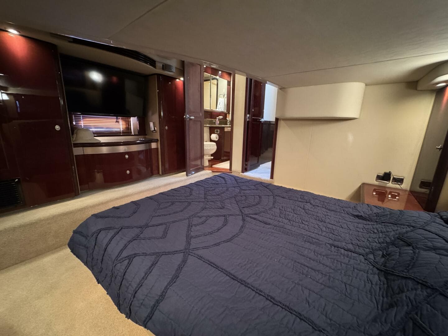 2007 Sea Ray 58 Sedan Bridge — photo 41