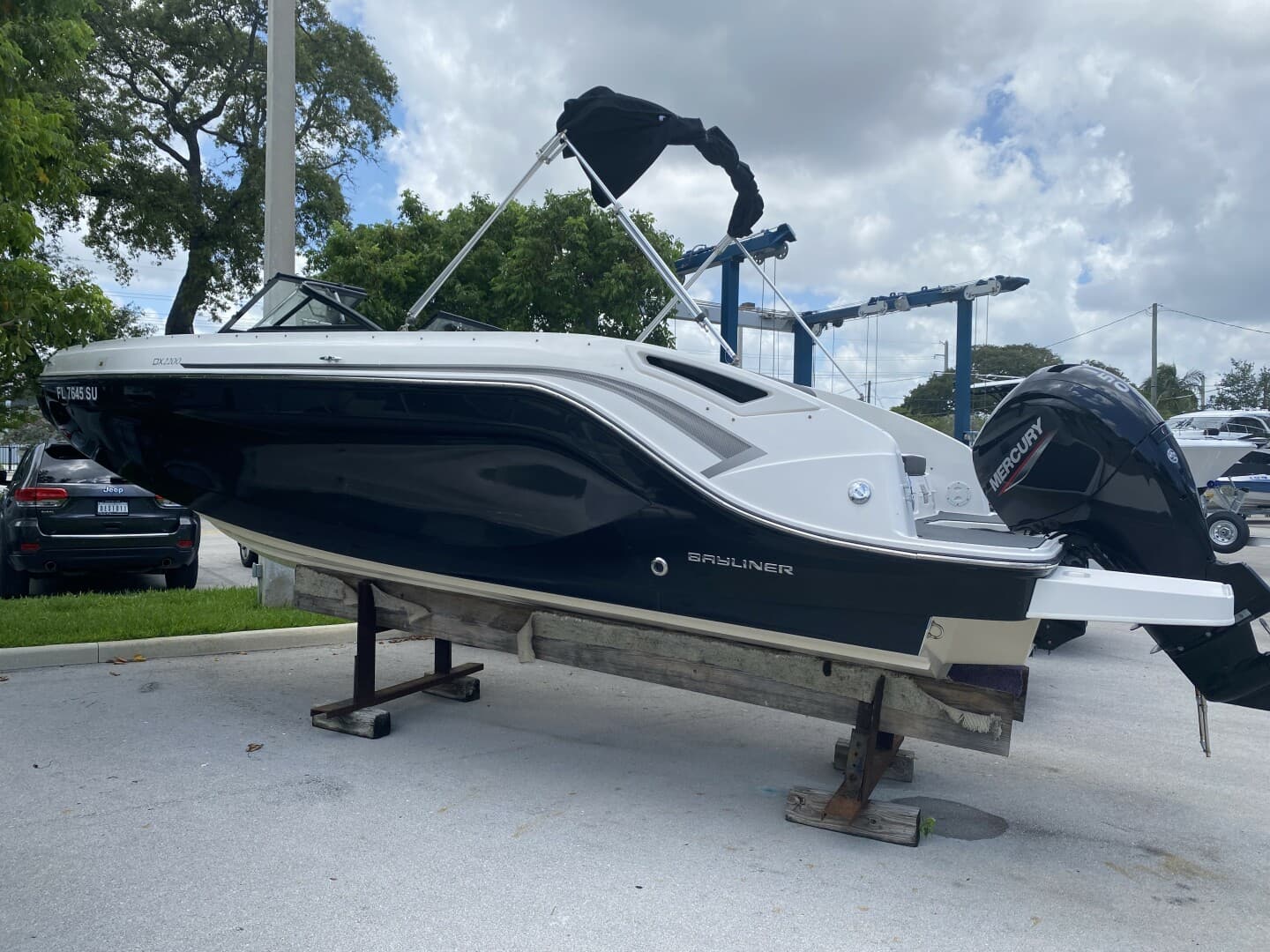 2022 Bayliner DX 2200
