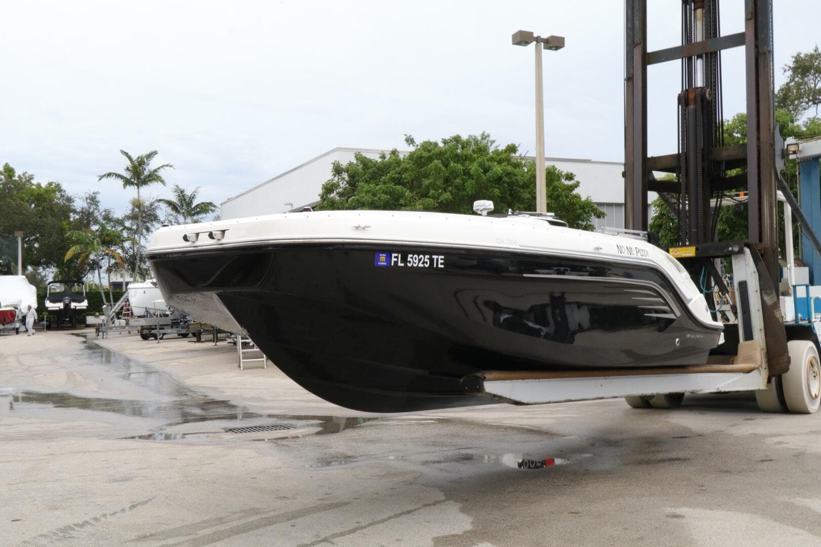 2022 Bayliner DX 2200 — photo 7