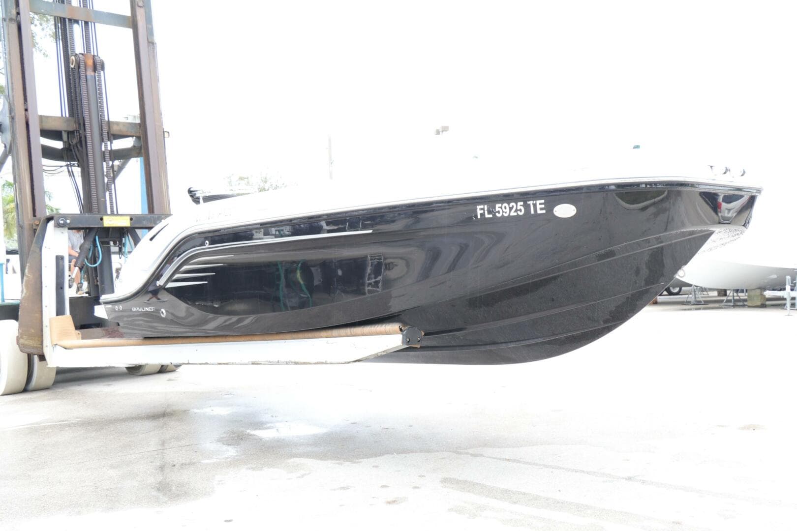 2022 Bayliner DX 2200 — photo 9