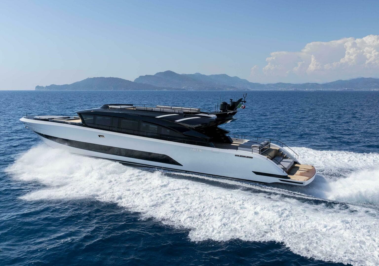 2025 Ab 110 — photo 23